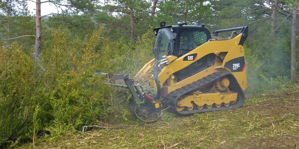Arnal TP Entreprise Travaux Publics Le Massegros Lozère - Broyeur